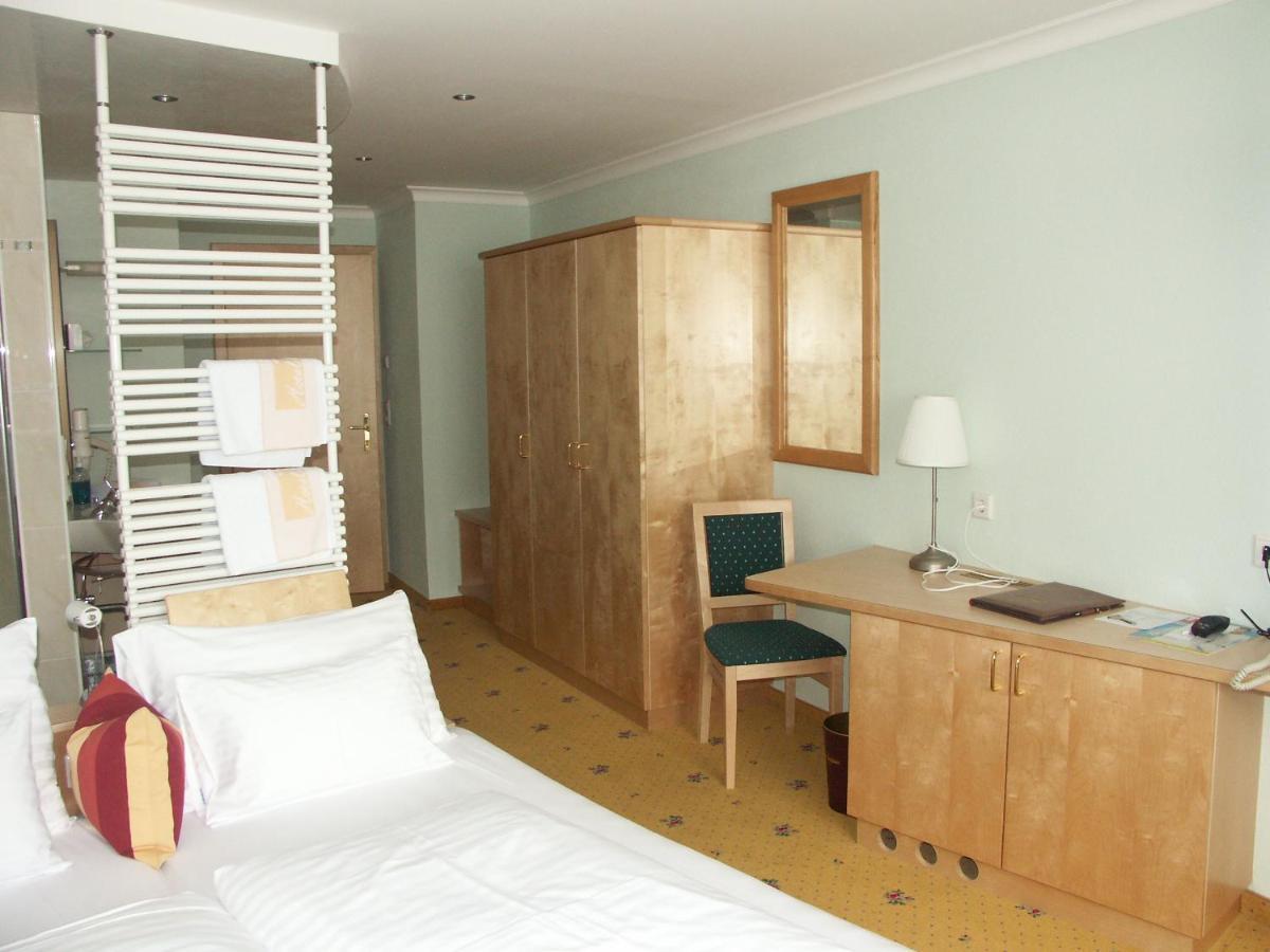 Hotel Alpina Nature-Wellness เวนส์ ภายนอก รูปภาพ
